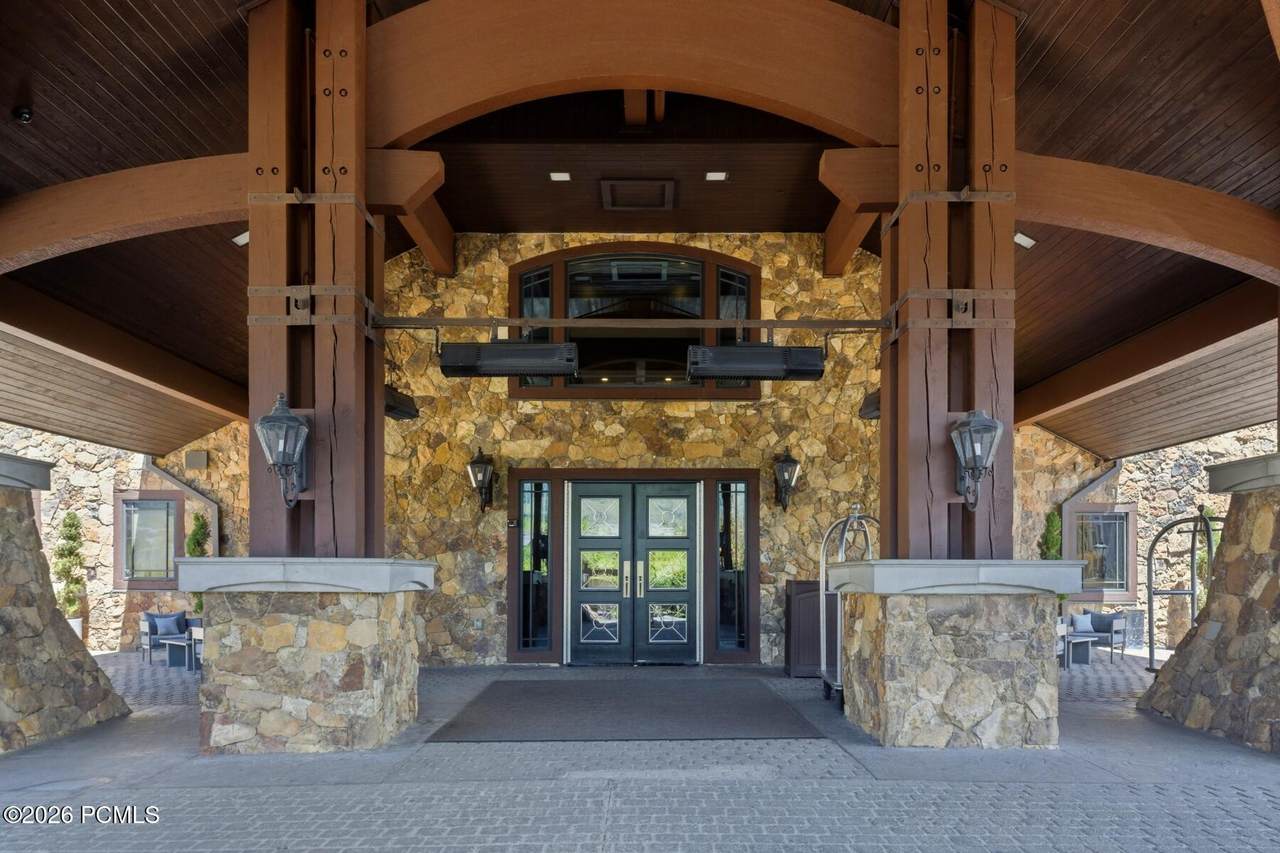 https://bt-photos.global.ssl.fastly.net/parkcity/1280_boomver_1_12602394-2.jpg