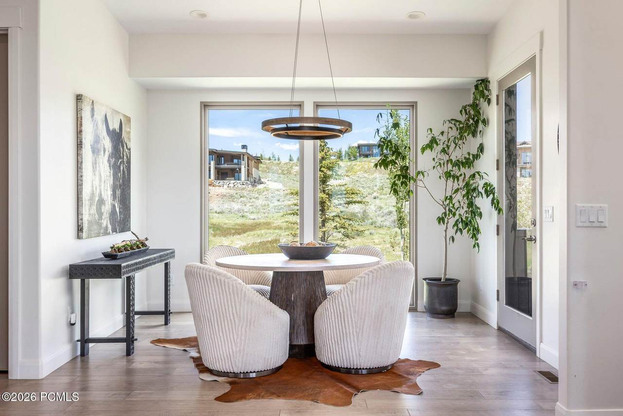 https://bt-photos.global.ssl.fastly.net/parkcity/1280_boomver_2_12602512-2.jpg
