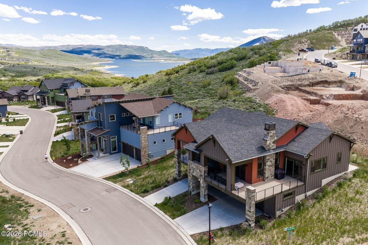 https://bt-photos.global.ssl.fastly.net/parkcity/1280_boomver_2_12602611-2.jpg