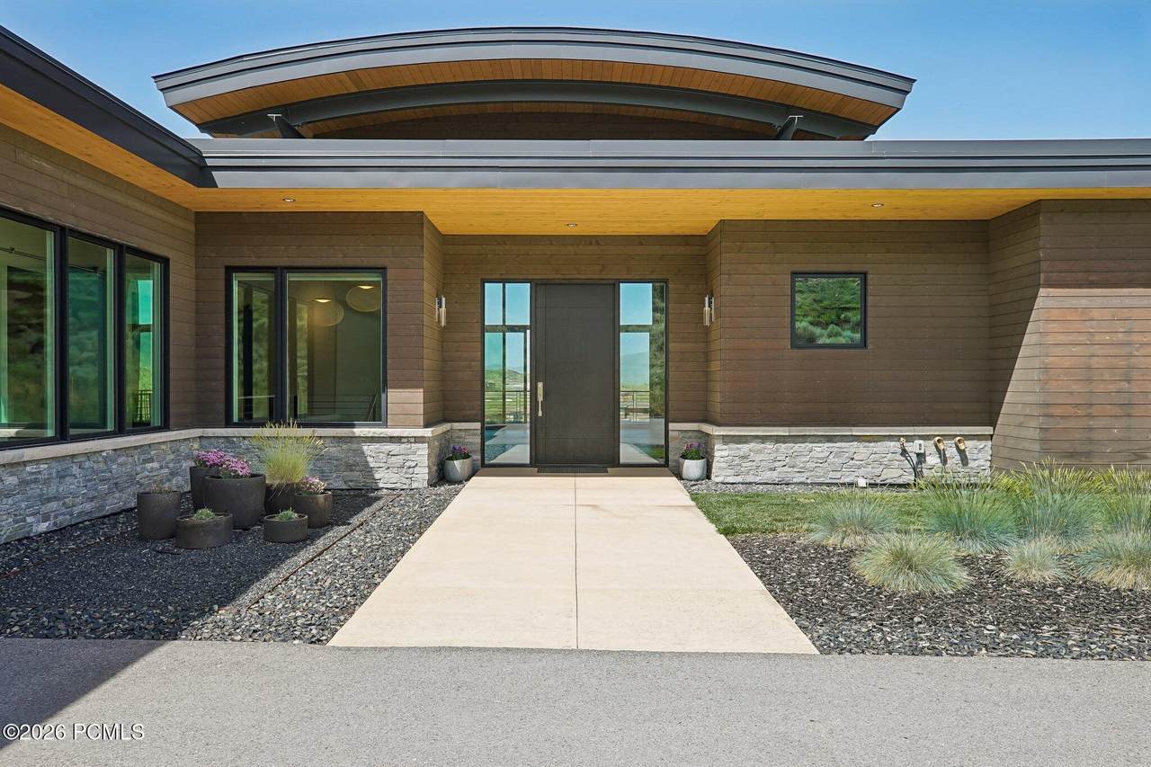https://bt-photos.global.ssl.fastly.net/parkcity/1280_boomver_2_12602968-2.jpg