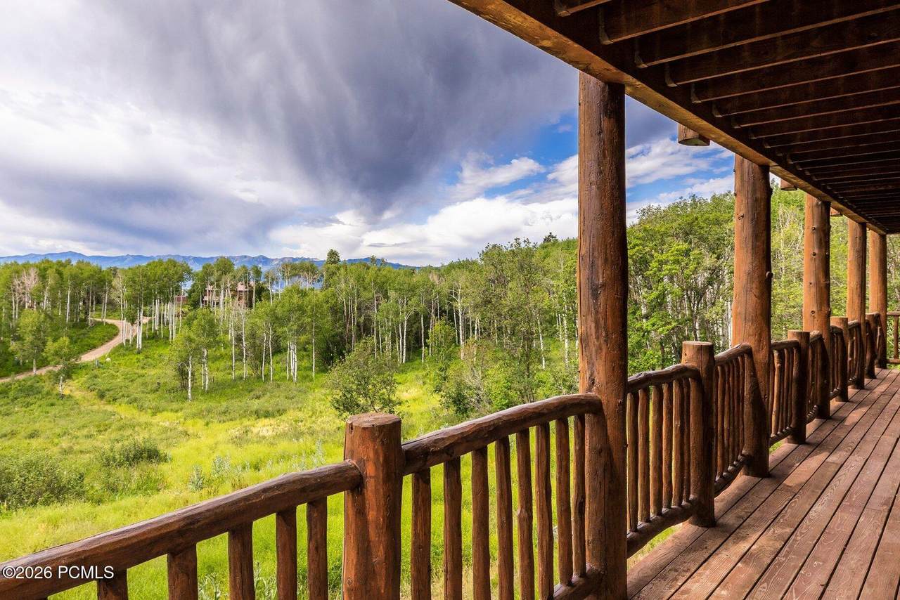 https://bt-photos.global.ssl.fastly.net/parkcity/1280_boomver_1_12603023-2.jpg