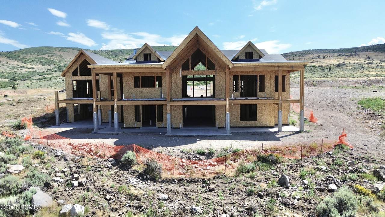 https://bt-photos.global.ssl.fastly.net/parkcity/1280_boomver_2_12603059-2.jpg
