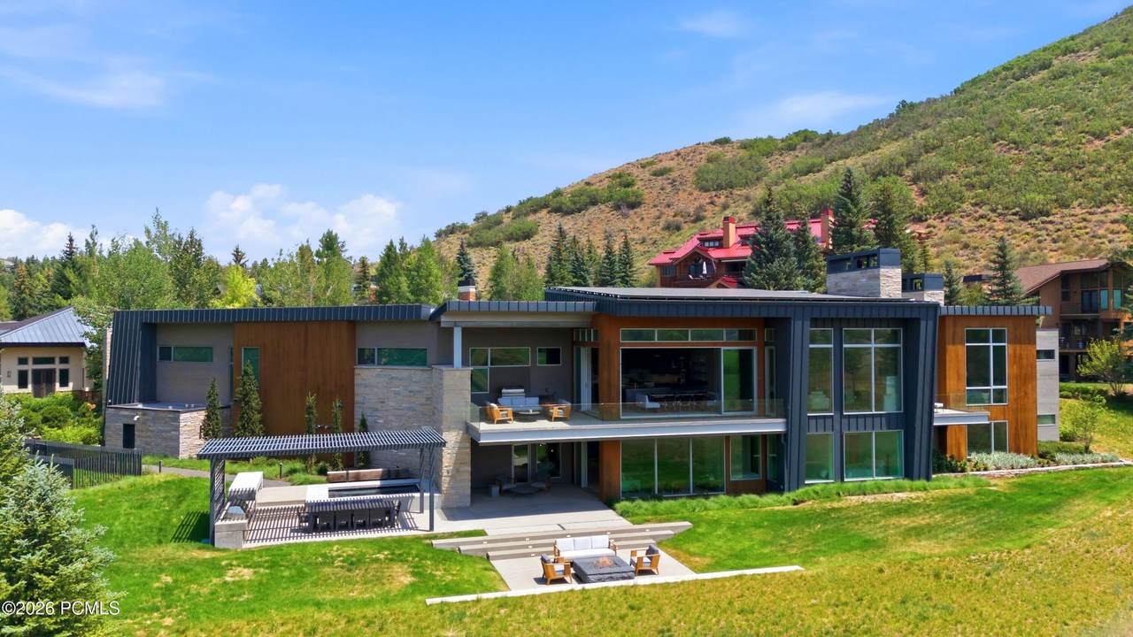 https://bt-photos.global.ssl.fastly.net/parkcity/1280_boomver_2_12603263-2.jpg