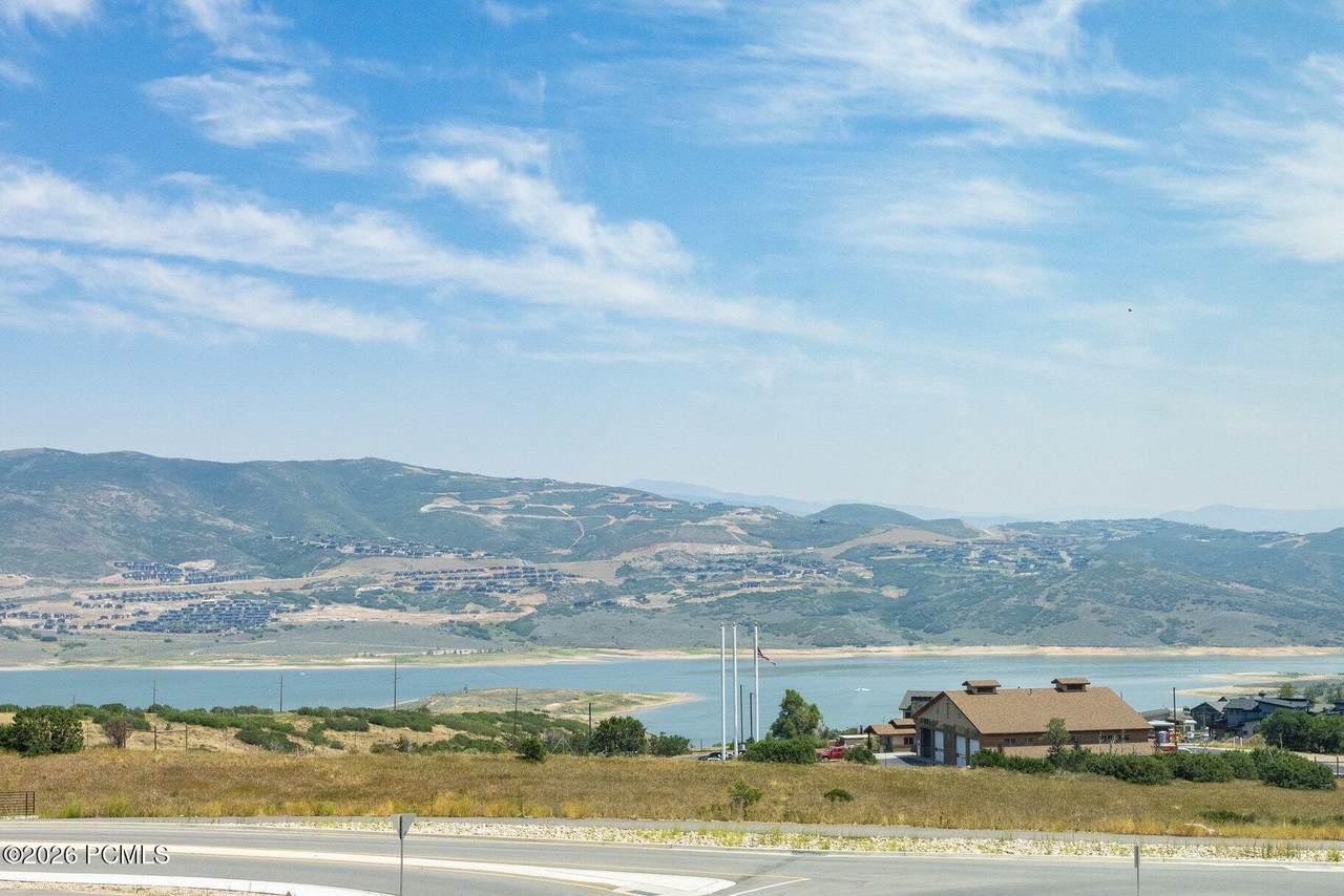 https://bt-photos.global.ssl.fastly.net/parkcity/1280_boomver_2_12603378-2.jpg