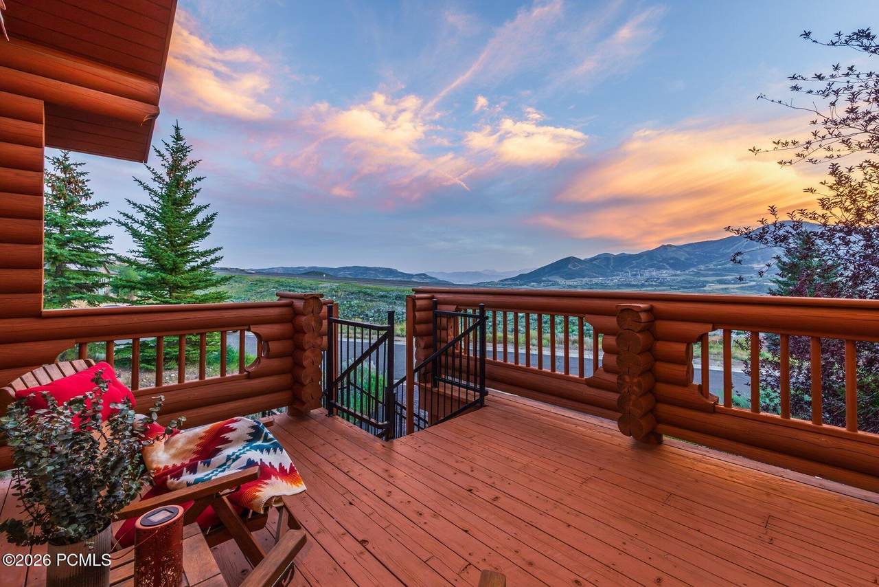 https://bt-photos.global.ssl.fastly.net/parkcity/1280_boomver_2_12603498-2.jpg