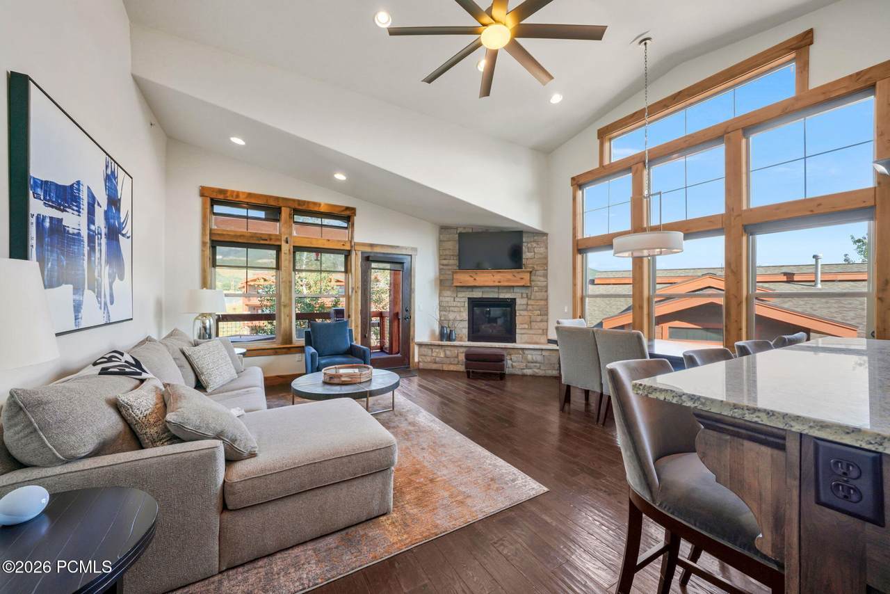 https://bt-photos.global.ssl.fastly.net/parkcity/1280_boomver_2_12603532-2.jpg