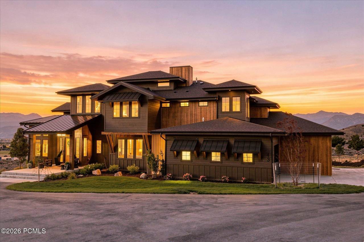 https://bt-photos.global.ssl.fastly.net/parkcity/1280_boomver_2_12603735-2.jpg