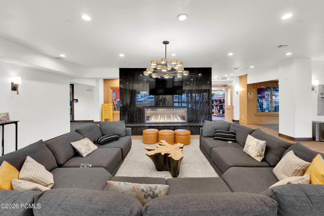 https://bt-photos.global.ssl.fastly.net/parkcity/1280_boomver_2_12604002-2.jpg