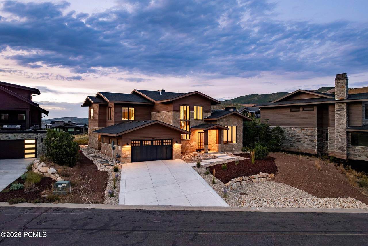 https://bt-photos.global.ssl.fastly.net/parkcity/1280_boomver_2_12604027-2.jpg