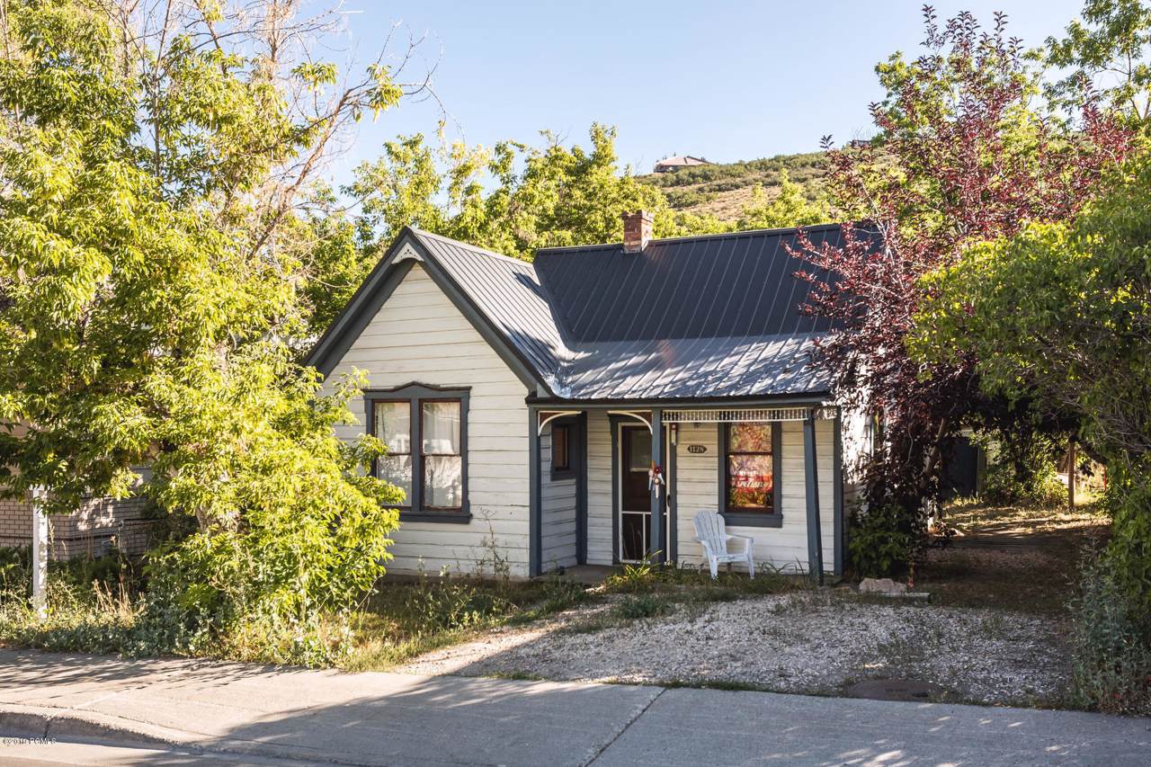 1128 Park Avenue - Photo 1