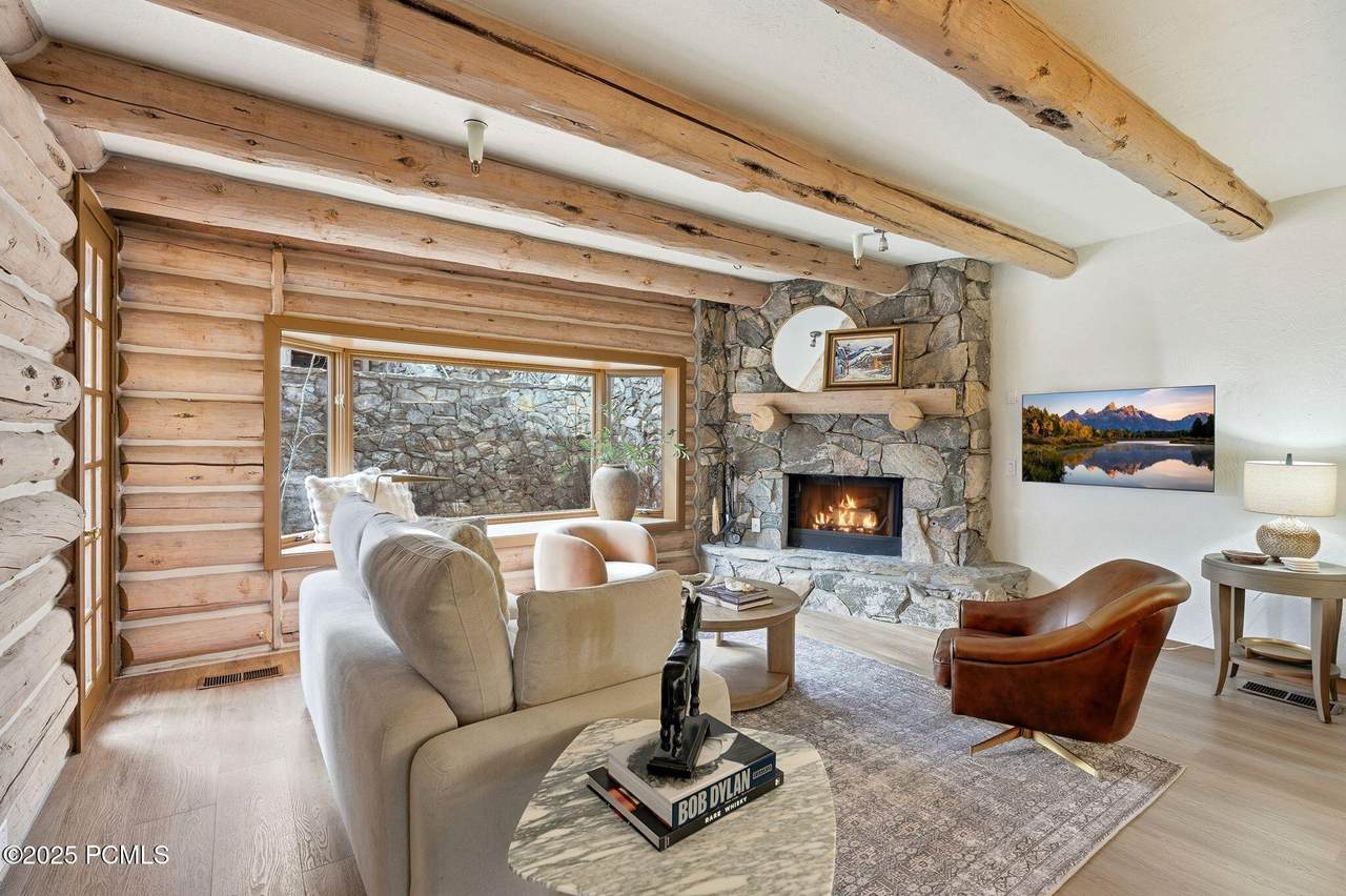 https://bt-photos.global.ssl.fastly.net/parkcity/1280_boomver_3_12501076-2.jpg