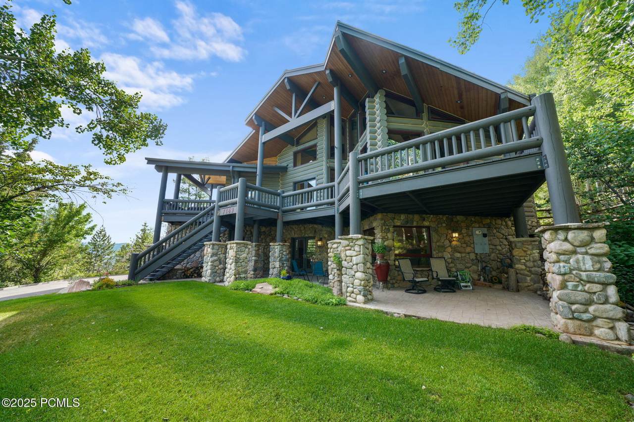 7169 Canyon Drive - Photo 1