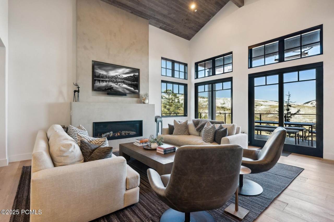 8200 Royal Street - Photo 1