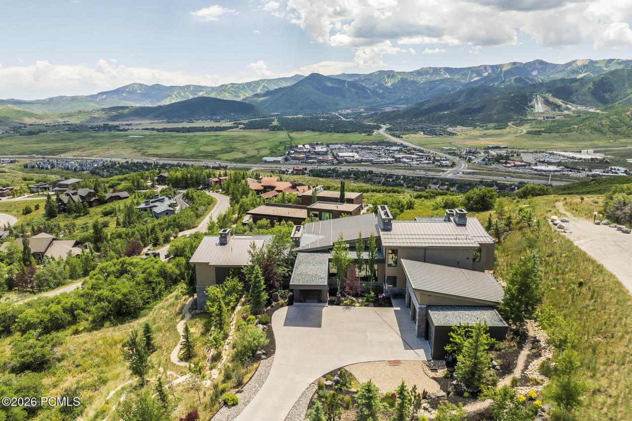 https://bt-photos.global.ssl.fastly.net/parkcity/1280_boomver_3_12503067-2.jpg