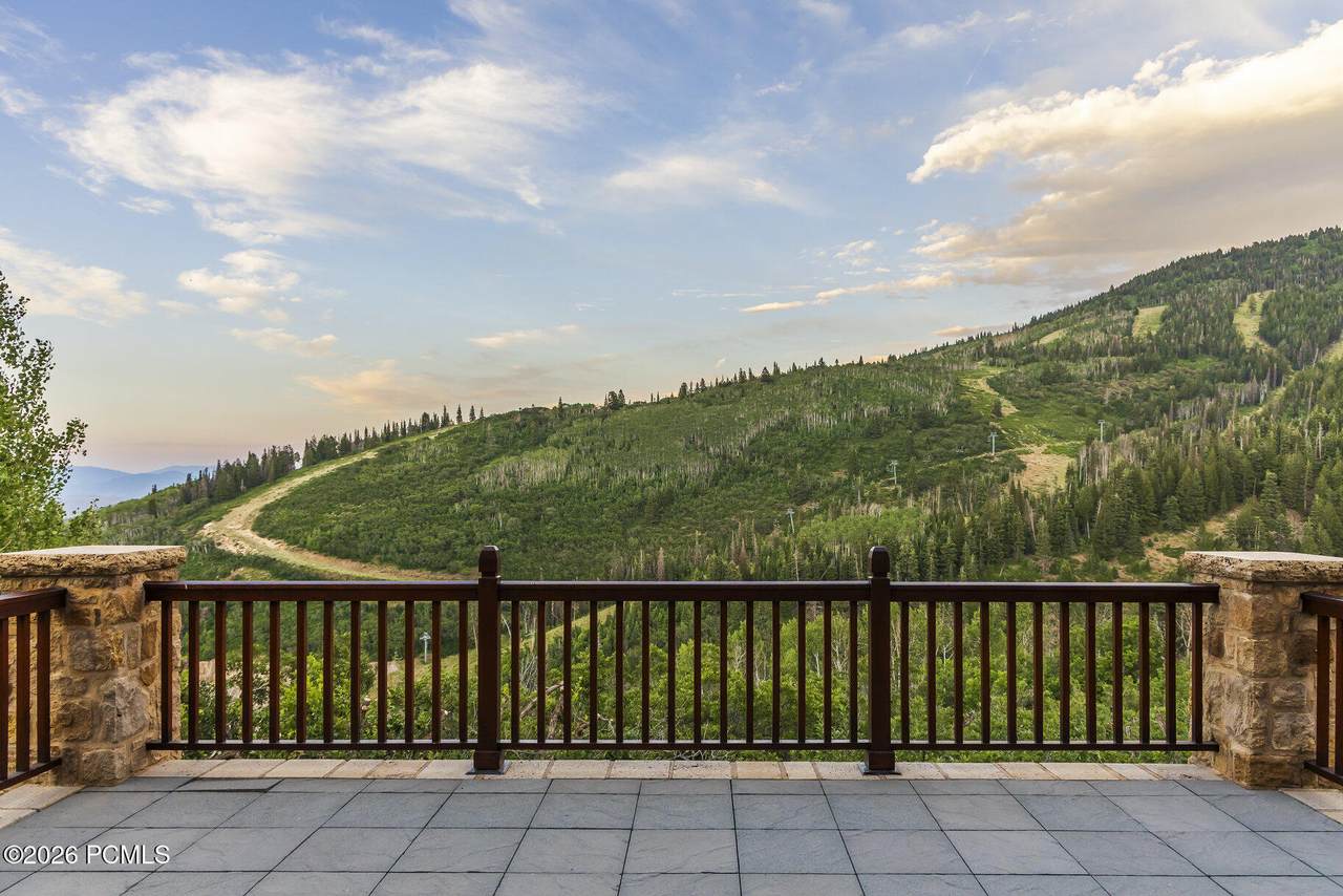 https://bt-photos.global.ssl.fastly.net/parkcity/1280_boomver_3_12503955-2.jpg