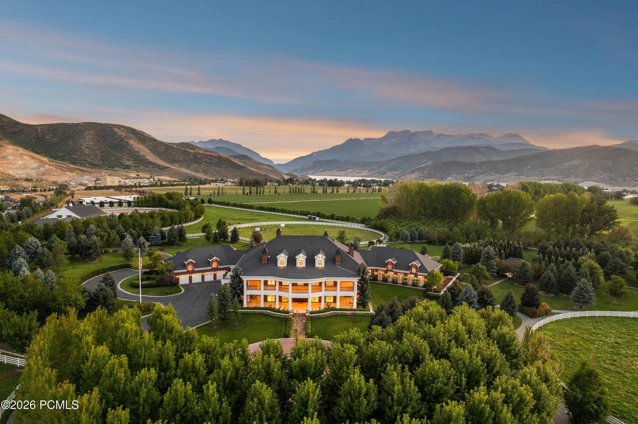 https://bt-photos.global.ssl.fastly.net/parkcity/1280_boomver_3_12503957-2.jpg