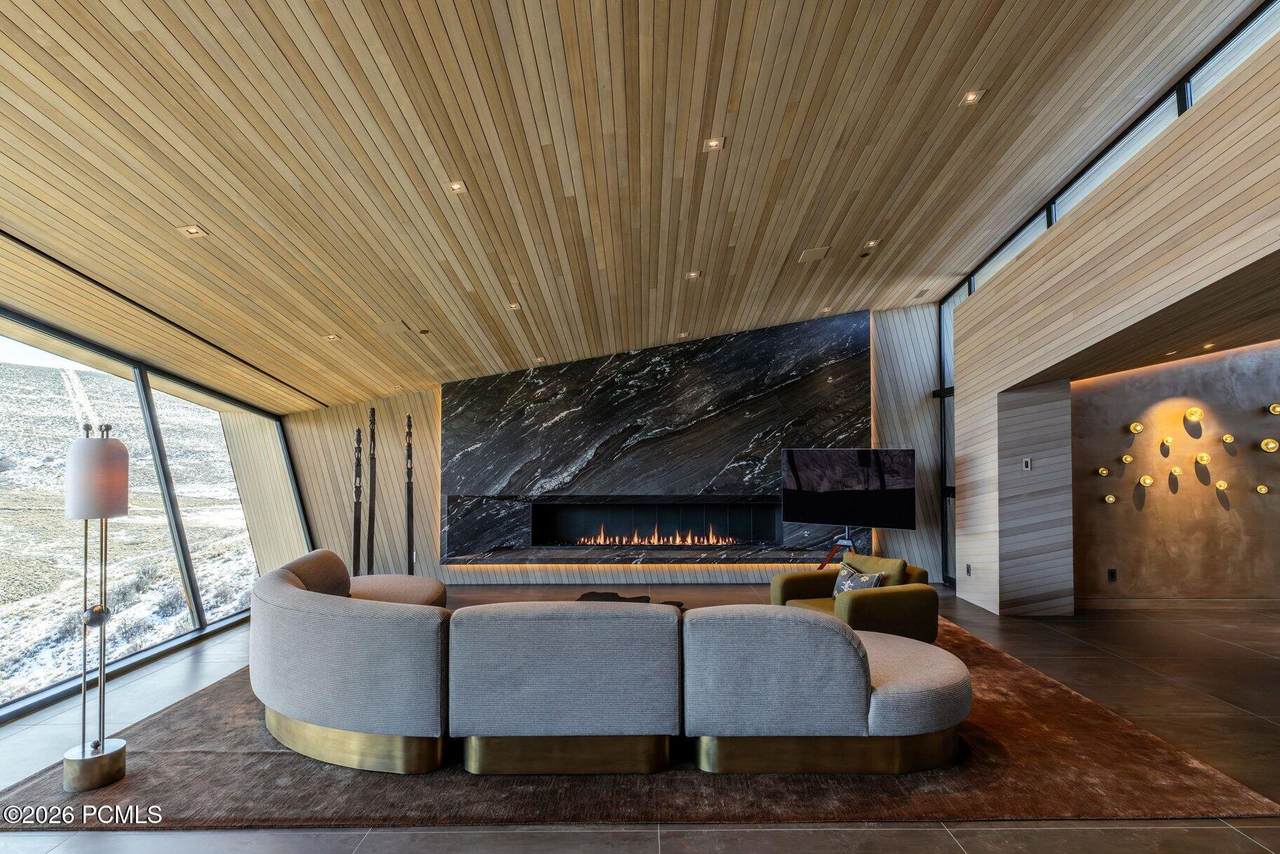 https://bt-photos.global.ssl.fastly.net/parkcity/1280_boomver_3_12600250-2.jpg