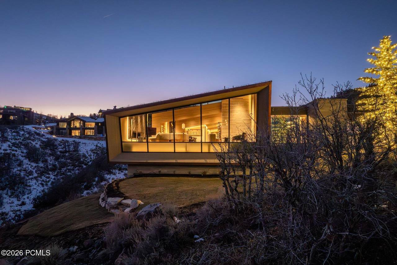 https://bt-photos.global.ssl.fastly.net/parkcity/1280_boomver_3_12600250-2.jpg