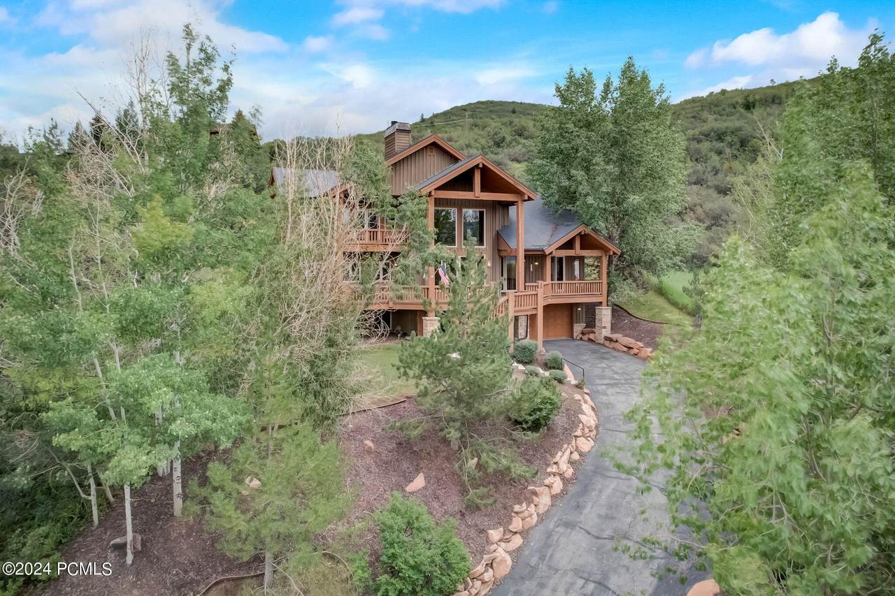 https://bt-photos.global.ssl.fastly.net/parkcity/1280_boomver_3_12600706-2.jpg