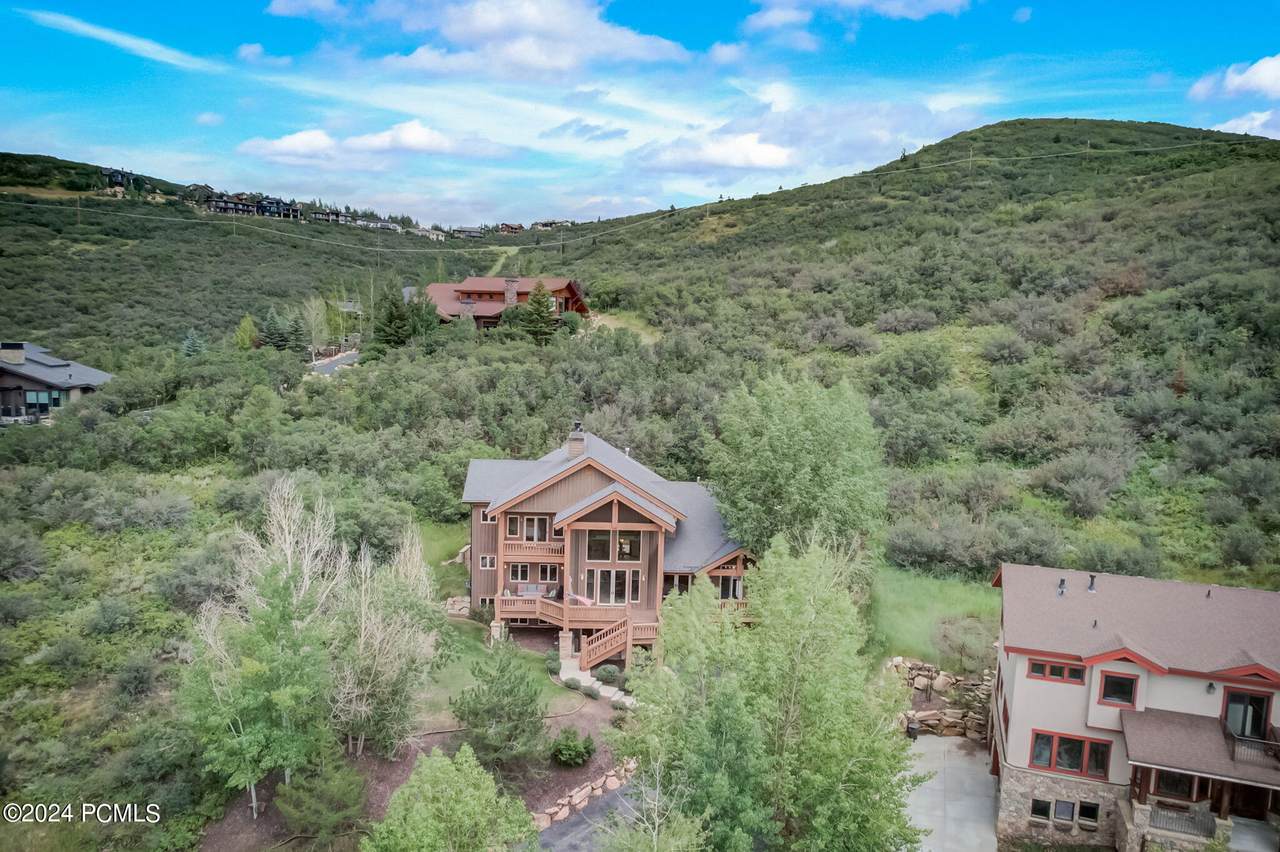 https://bt-photos.global.ssl.fastly.net/parkcity/1280_boomver_3_12600706-2.jpg