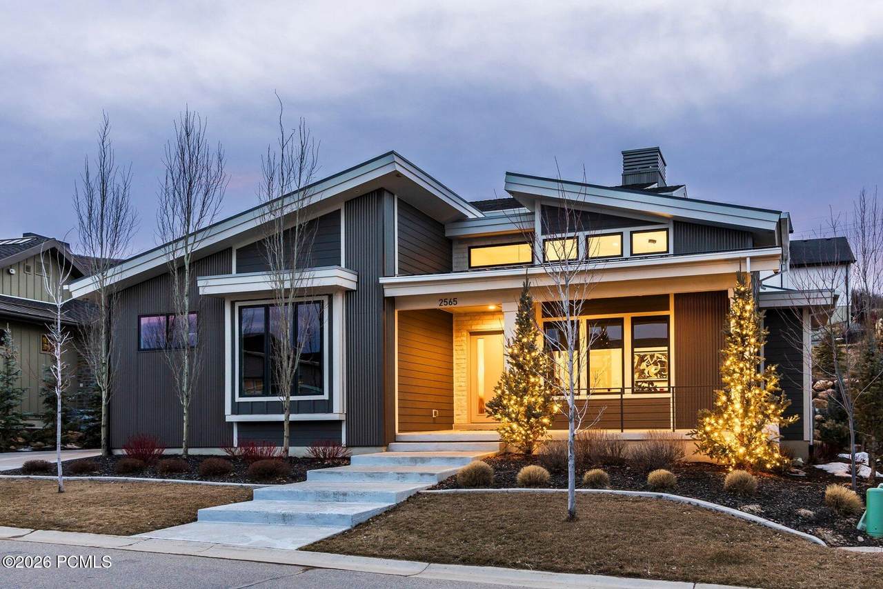 https://bt-photos.global.ssl.fastly.net/parkcity/1280_boomver_3_12600853-2.jpg