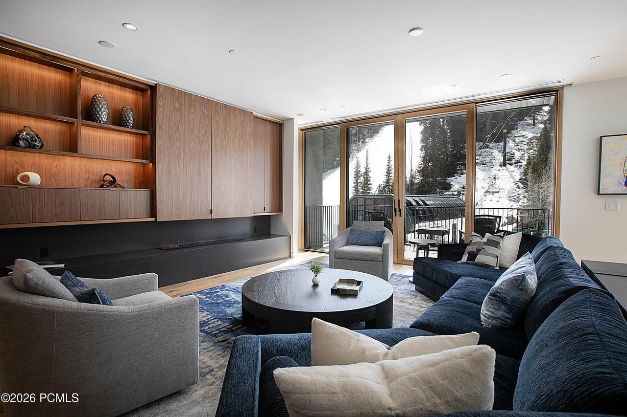 https://bt-photos.global.ssl.fastly.net/parkcity/1280_boomver_3_12601213-2.jpg