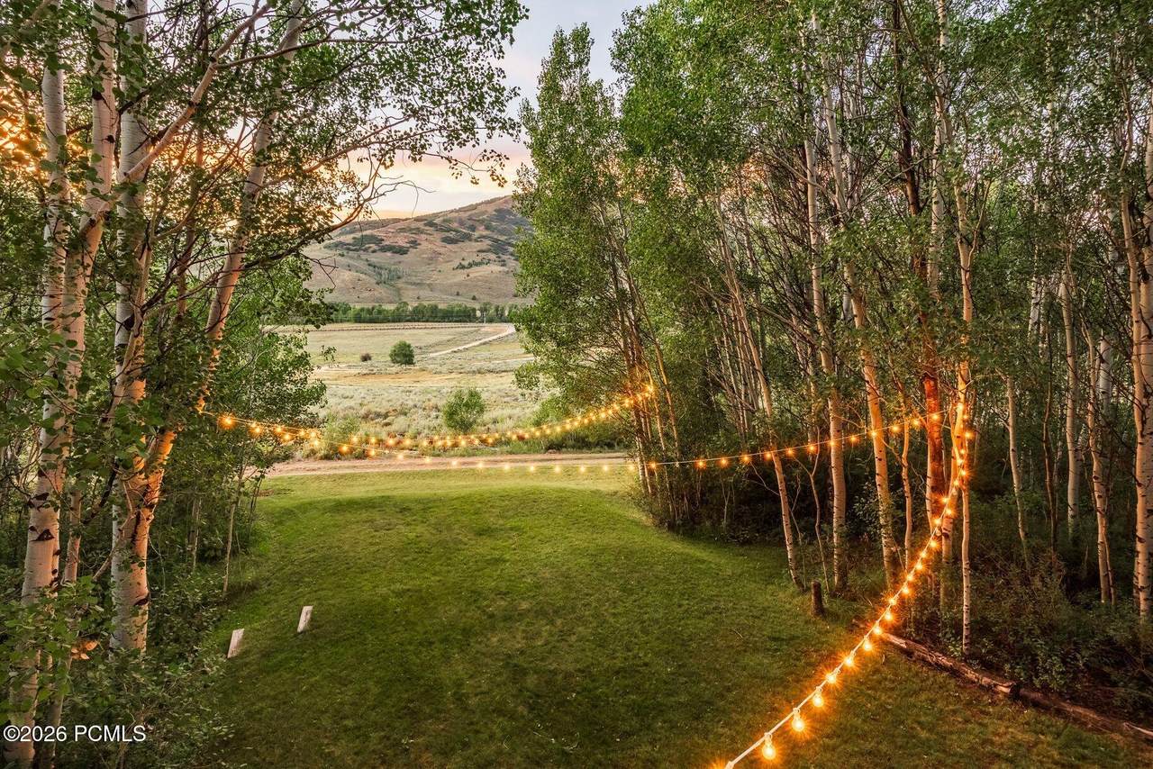 https://bt-photos.global.ssl.fastly.net/parkcity/1280_boomver_4_12602739-2.jpg