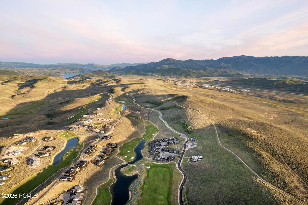 https://bt-photos.global.ssl.fastly.net/parkcity/1280_boomver_3_12602830-2.jpg
