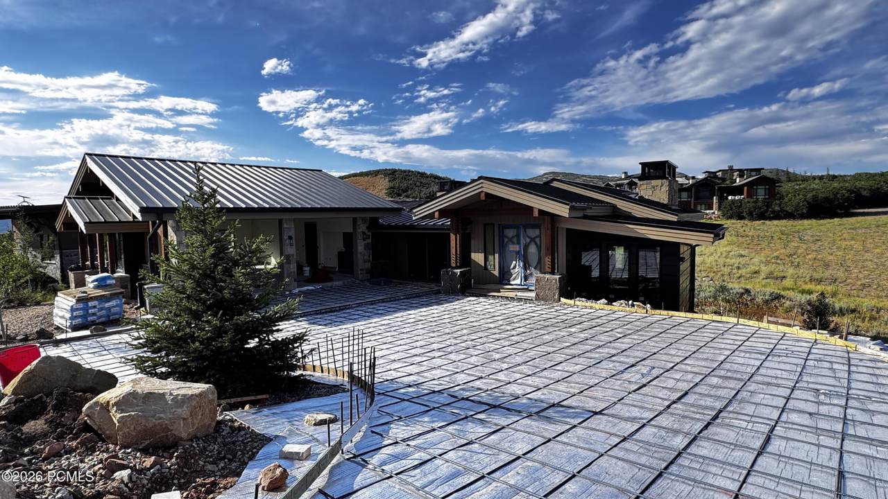 https://bt-photos.global.ssl.fastly.net/parkcity/1280_boomver_3_12602872-2.jpg