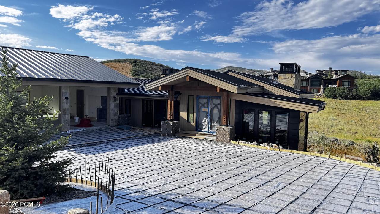https://bt-photos.global.ssl.fastly.net/parkcity/1280_boomver_3_12602872-2.jpg