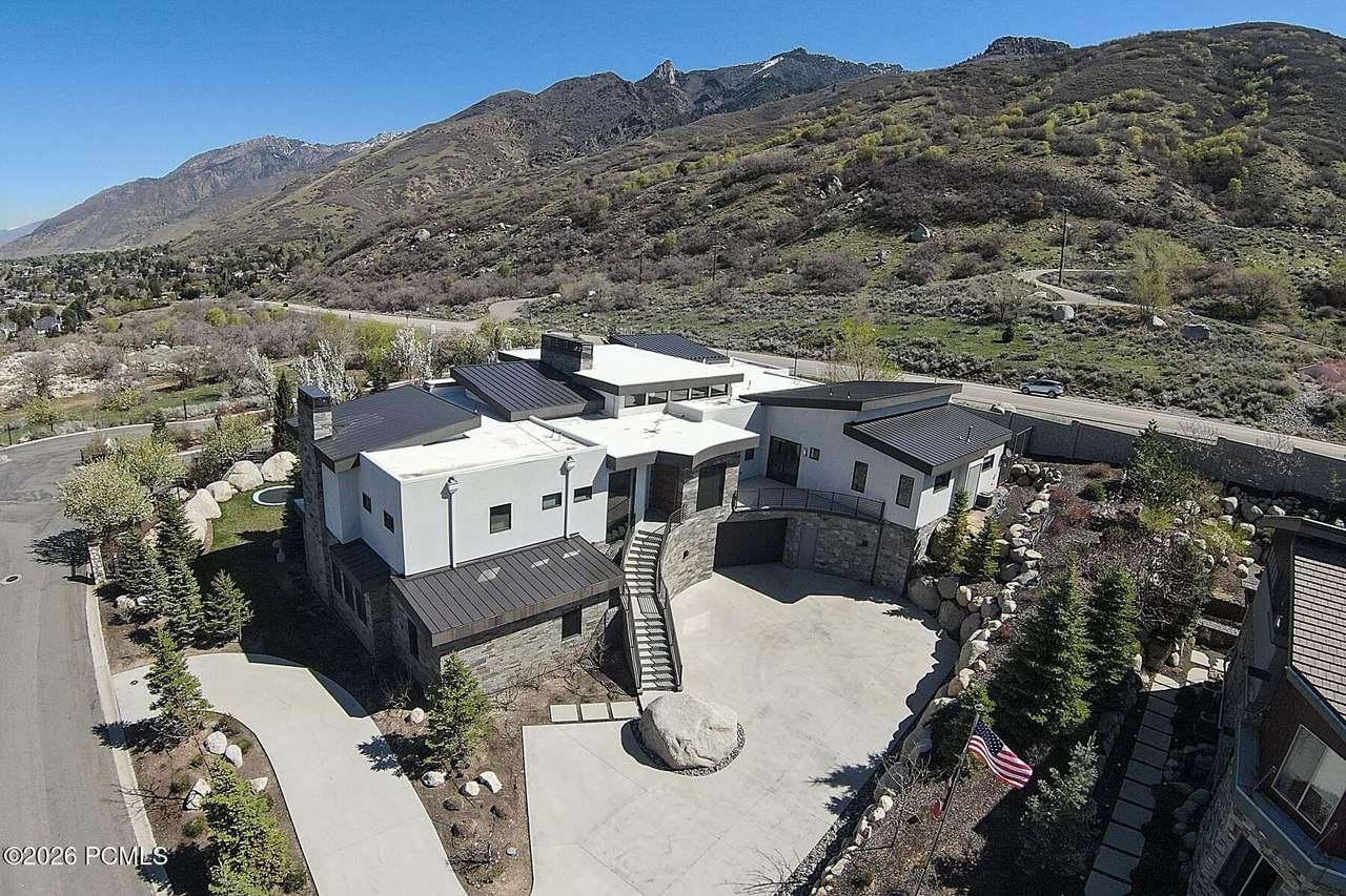https://bt-photos.global.ssl.fastly.net/parkcity/1280_boomver_3_12603102-2.jpg