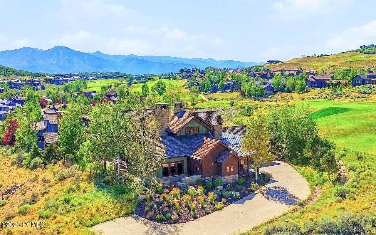 https://bt-photos.global.ssl.fastly.net/parkcity/1280_boomver_3_12603213-2.jpg