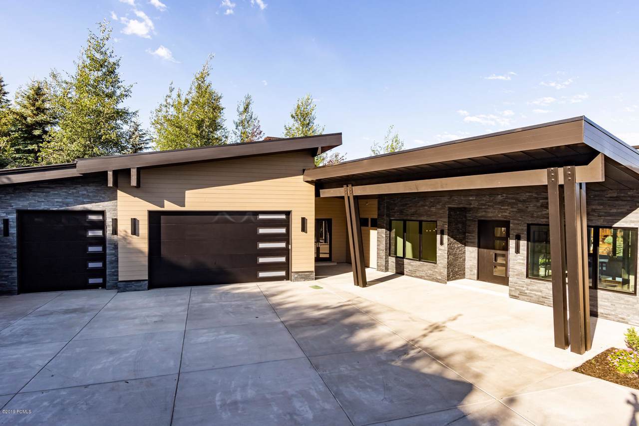 3808 Sun Ridge Drive - Photo 1