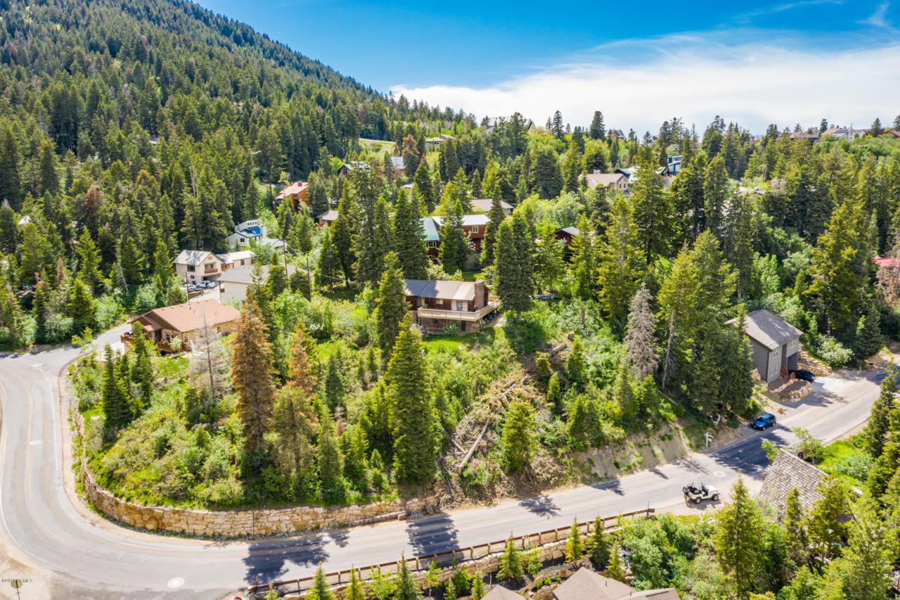 360 Parkview - Photo 1