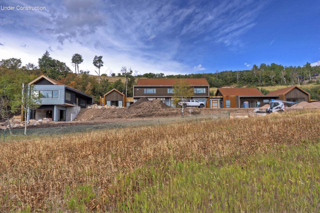 9377 Raven Way - Photo 1