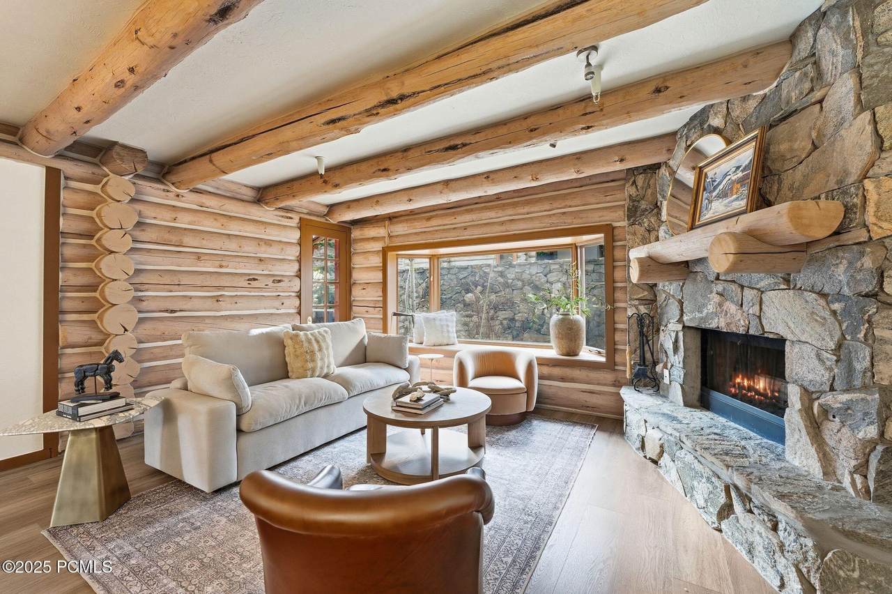 2100 Deer Valley Drive - Photo 1