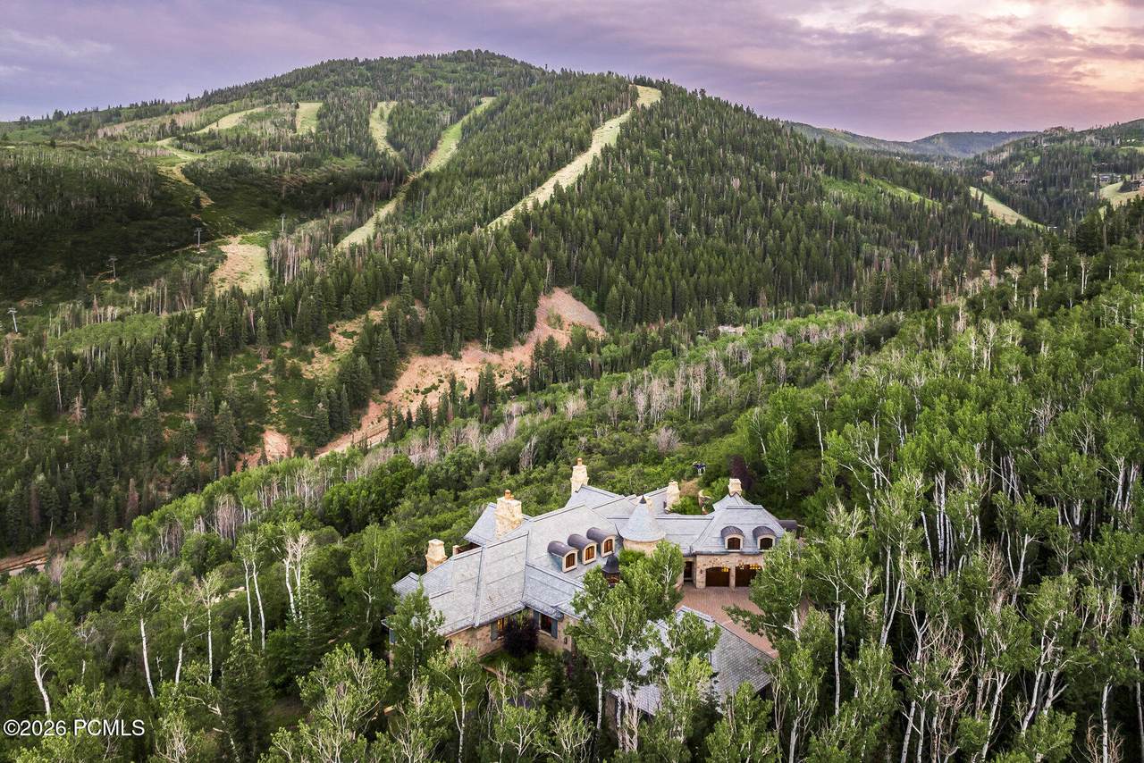 https://bt-photos.global.ssl.fastly.net/parkcity/1280_boomver_3_12503955-2.jpg