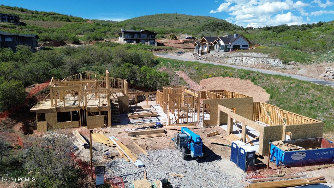 https://bt-photos.global.ssl.fastly.net/parkcity/1280_boomver_4_12504810-2.jpg