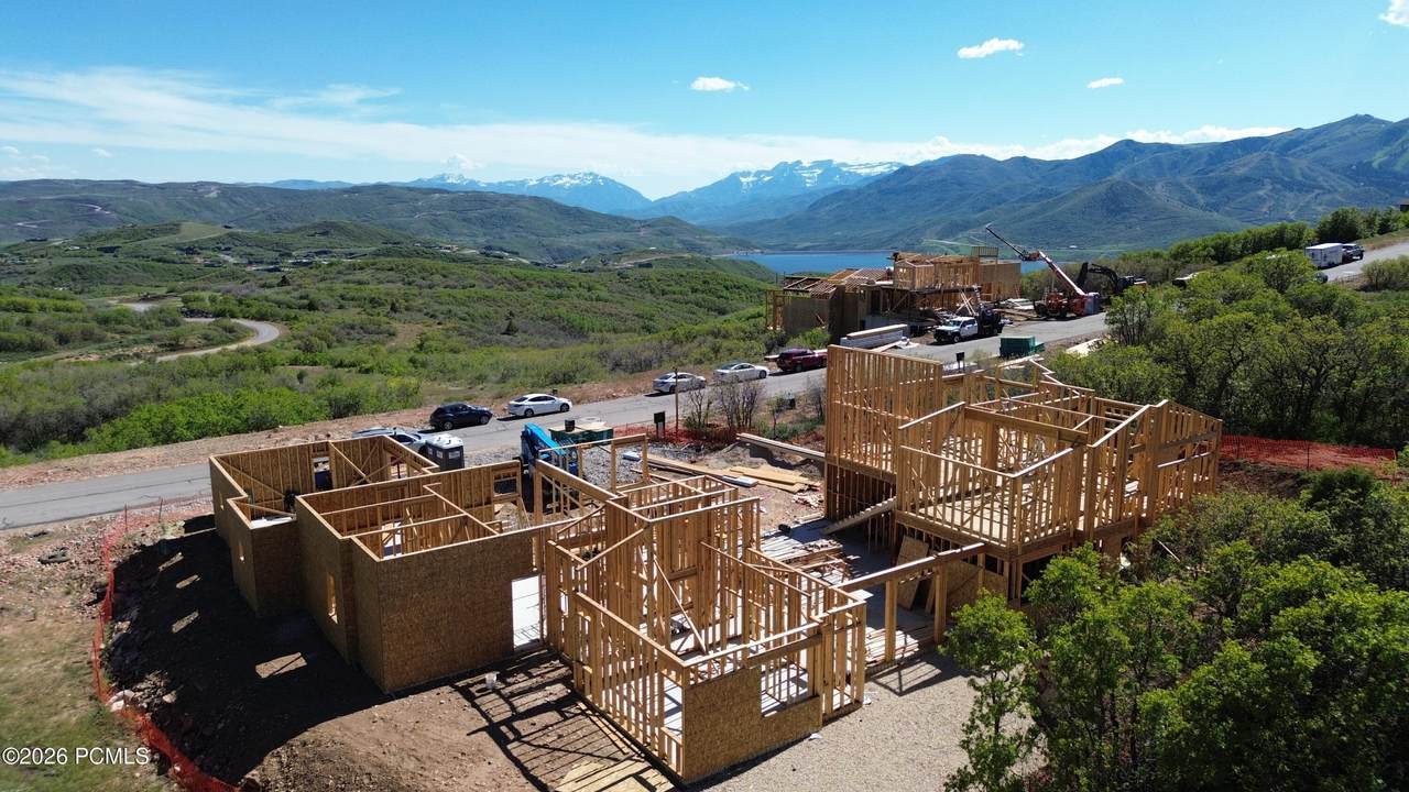 https://bt-photos.global.ssl.fastly.net/parkcity/1280_boomver_4_12504810-2.jpg
