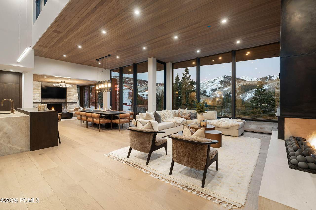 https://bt-photos.global.ssl.fastly.net/parkcity/1280_boomver_3_12505243-2.jpg
