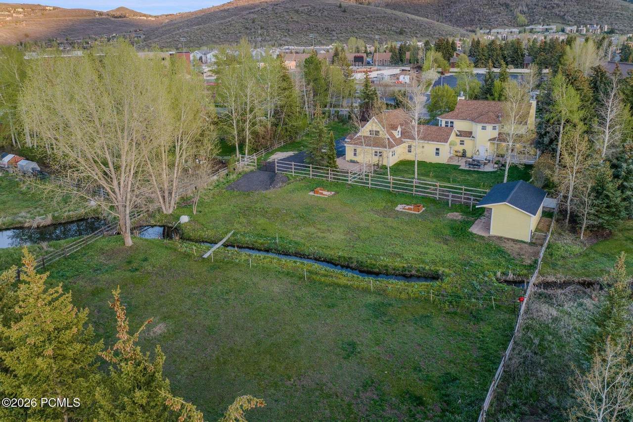 https://bt-photos.global.ssl.fastly.net/parkcity/1280_boomver_4_12600711-2.jpg