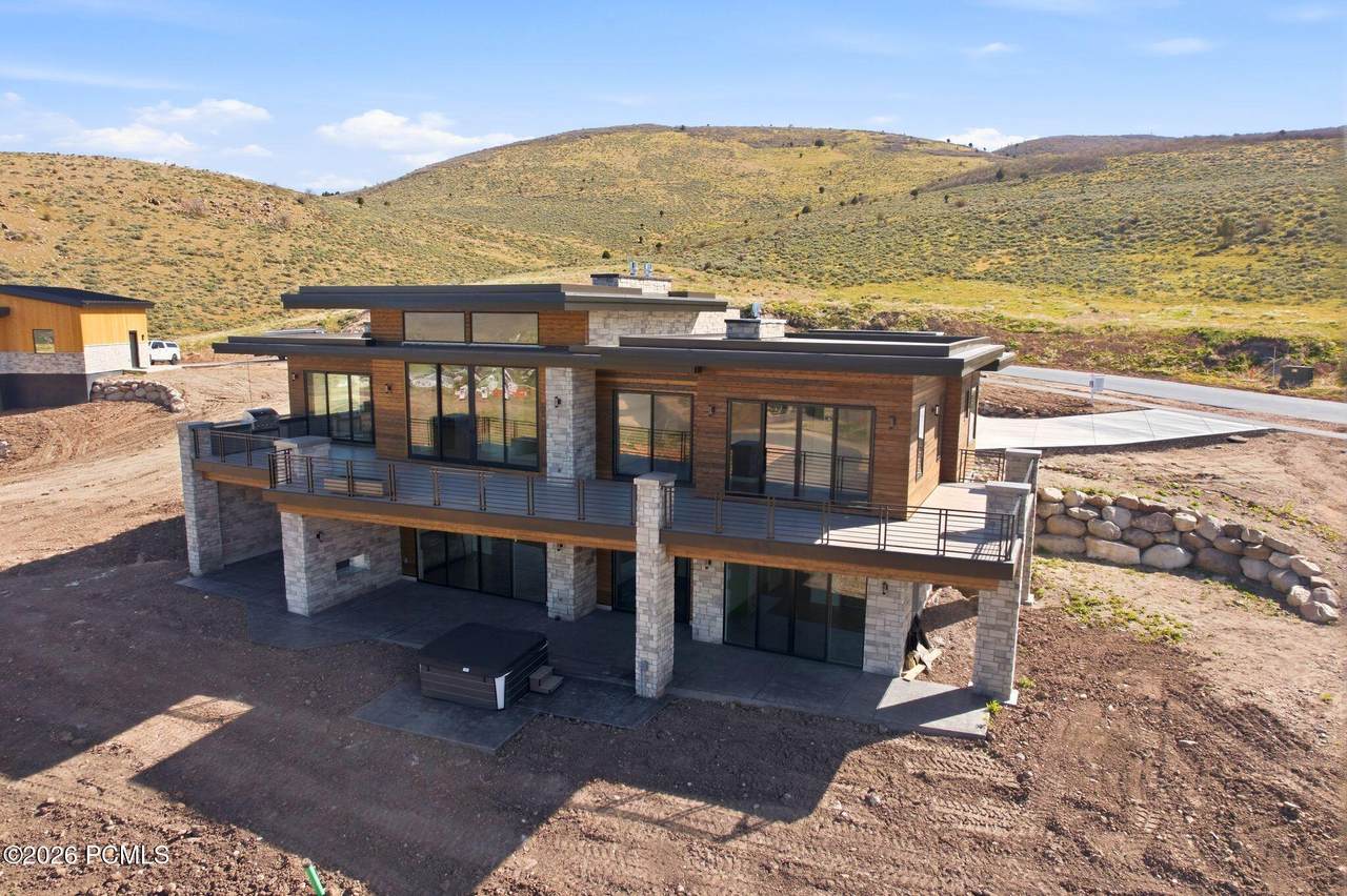 https://bt-photos.global.ssl.fastly.net/parkcity/1280_boomver_4_12601556-2.jpg
