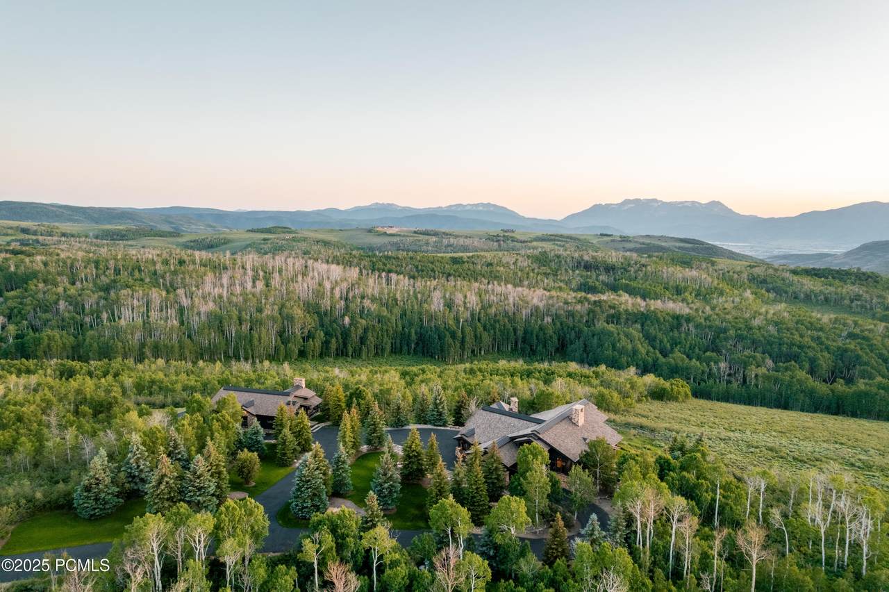 https://bt-photos.global.ssl.fastly.net/parkcity/1280_boomver_5_12502789-2.jpg