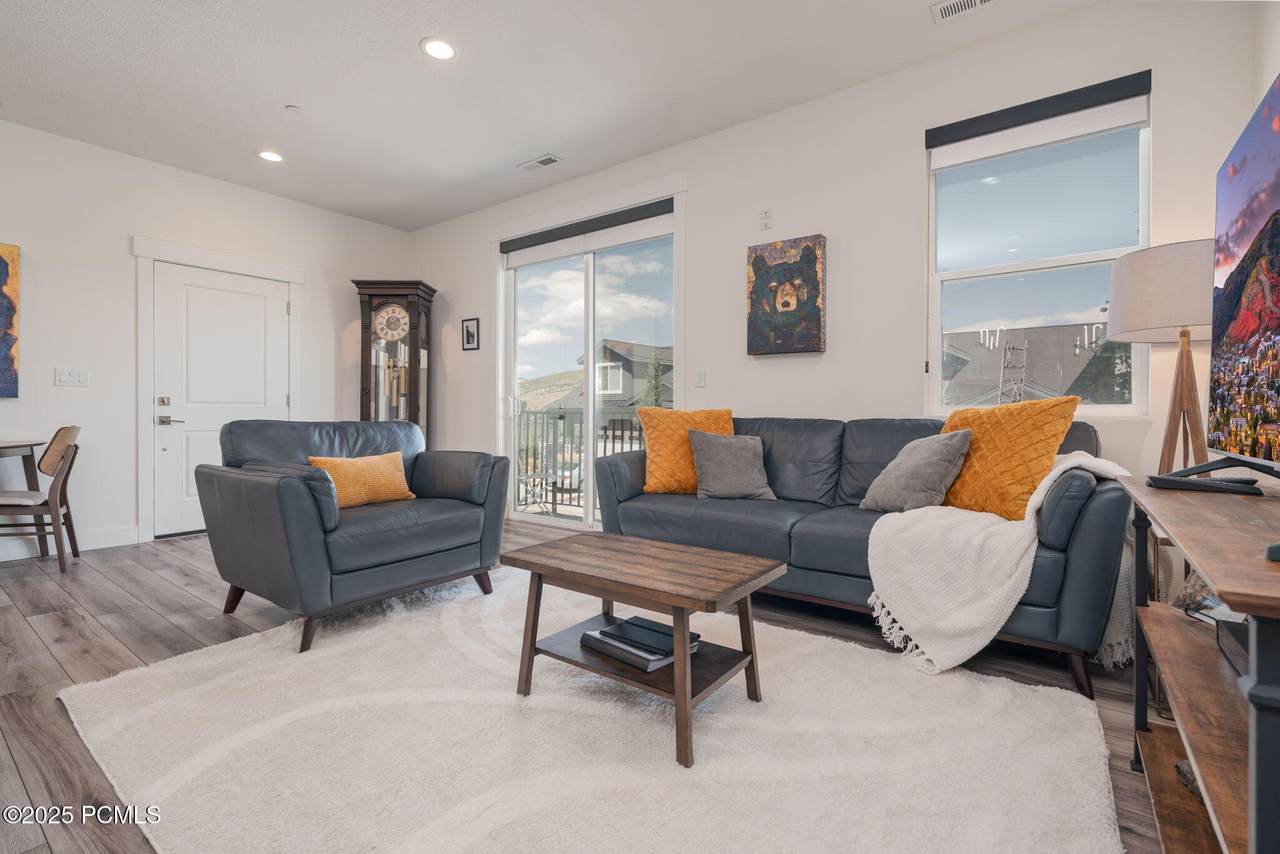https://bt-photos.global.ssl.fastly.net/parkcity/1280_boomver_5_12504157-2.jpg