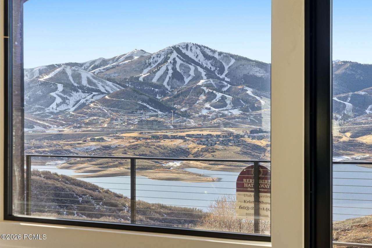 https://bt-photos.global.ssl.fastly.net/parkcity/1280_boomver_7_12503784-2.jpg
