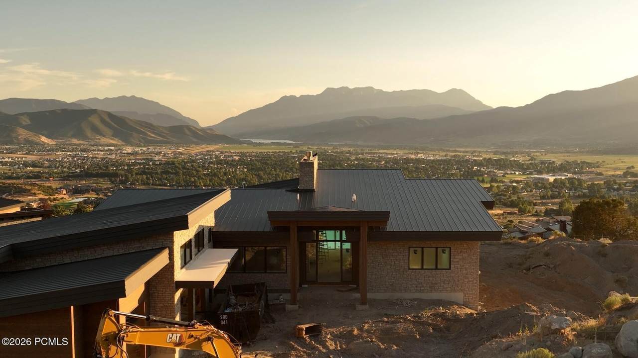 https://bt-photos.global.ssl.fastly.net/parkcity/1280_boomver_8_12600142-2.jpg