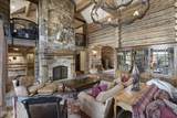 1943 Wolf Creek Ranch Road - Photo 31