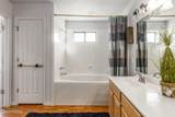 2708 Cottage Loop - Photo 17