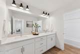 7075 Woods Rose Drive - Photo 17