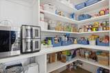 268 1400 W - Photo 22